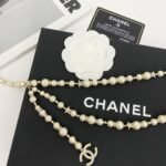 Chanel Pearl Necklace With Star And CC Logo - Image 4
