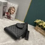 Louis Vuitton Duo Sling Bag Caro Black 42Cm M30936 - Image 5