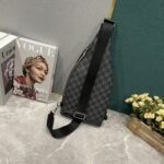 Louis Vuitton Duo Sling Bag Caro Black 42Cm M30936 - Image 6