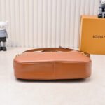 Louis Vuitton Large Hobo Bag Brown 36Cm - Image 4