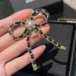 Chanel Brooch Metal Glass Pearls And Strass Gold ABG282 B21853 U3436 - Image 4