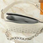 Louis Vuitton Coussin PM Bag Cream 26cm M11986 - Image 10