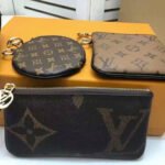 Louis Vuitton Reverse Monogram Giant Trio Pouch Brown 19Cm - Image 3