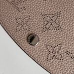 Louis Vuitton Iris Compact Wallet Beige 12Cm M62542 - Image 9
