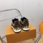 Louis Vuitton Neo Run Away Sneaker Brown 1AAP4P - Image 7