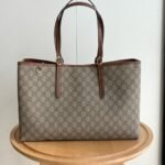 Gucci GG Emblem Large Tote Bag Beige And Dark Brown 38Cm  ‎815213 FAD6L 9758 - Image 3