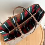 Gucci GG Emblem Large Tote Bag Beige And Dark Brown 38Cm  ‎815213 FAD6L 9758 - Image 6