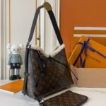 Louis Vuitton Carryall PM Monogram Brown 29Cm - Image 3