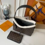 Louis Vuitton Carryall PM Monogram Brown 29Cm - Image 8