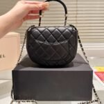 Chanel 25C Classic Clutch With Chain Black 16Cm - Image 4