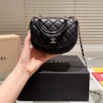 Chanel 25C Classic Clutch With Chain Black 16Cm - Image 6