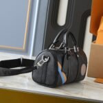 Louis Vuitton Keepall Bandoulière 25 Mon Monogram Black 25Cm P01942 - Image 3