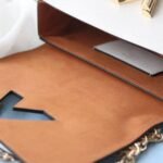 Louis Vuitton Bolsa Twist MM 23cm M59405 - Image 6