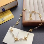 Louis Vuitton Louisa Necklace Gold M01610 - Image 4