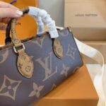 Louis Vuitton OnTheGo East West Monogram Reverse 25cm M46653 - Image 7