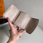Louis Vuitton Iris Compact Wallet Beige 12Cm M62542 - Image 6