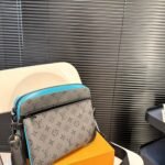 Louis Vuitton Trio Messenger Monogram Eclipse Reverse Turquoise 25Cm M11648 - Image 2