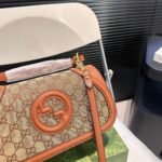 Gucci Blondie Shoulder Bag Beige And Dark Brown 26cm ‎815700 HAAKG 9755 - Image 2