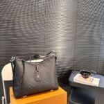 Louis Vuitton CarryAll Bag Black 32cm M46288 - Image 3