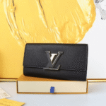 Louis Vuitton Capucines Long Wallet Black 20Cm M61248 - Image 2