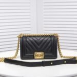 Chanel Boy Chevron Small Handbag Black In Gold 20cm - Image 6