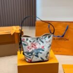 Louis Vuitton All In BB Monogram Dune 18cm M29067 - Image 3