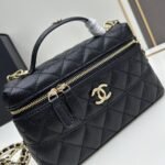 Chanel 25C Vanity With Chain Gold Hardware Black 19Cm - Image 4