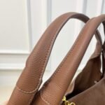 Gucci Softbit Maxi Suede Shoulder Bag Brown 42Cm - Image 3