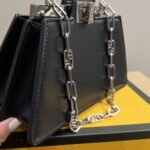 Fendi Peekaboo Cut Leather Bag Black 23cm - Image 4