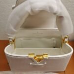 Louis Vuitton Mini Capucines Leather White 20cm - Image 5