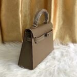 Hermes Kelly Mini Epsom Handbag Etoupe 22cm - Image 4