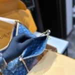 Louis Vuitton New LV Remix CarryAll 28cm M46855 - Image 2