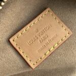 Louis Vuitton Loop Monogram Canvas 23cm M81098 - Image 4