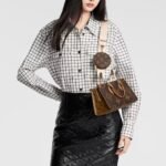 Louis Vuitton OnTheGo East West Monogram Reverse 25cm M46653 - Image 11