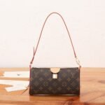 Louis Vuitton Pochette Tirette 23.5cm M12859 - Image 9