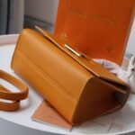 Louis Vuitton Twist One Handle PM 25cm Caramel - Image 7