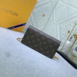 Louis Vuitton Wallet On Chain Lily 20cm M82509 - Image 3