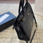 Prada Bonnie Extra Large Leather Handbag Black 42Cm 1BA439 2CYR F0002 V OOO - Image 4