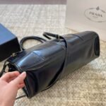 Prada Bonnie Extra Large Leather Handbag Black 42Cm 1BA439 2CYR F0002 V OOO - Image 5