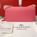 Valentino Garavani Locò Leather Shoulder Bag Pink 28cm - Image 5