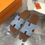 Hermes Izmir Sandal Bleu Clair H221819ZHCB400 - Image 4